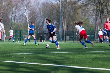 Bild 63 - wCJ HSV am 6.4.19